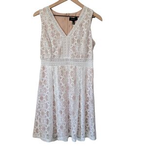 Jessica Simpson Ivory Sleeveless Lace V-Neck Fit & Flare Dress Size 8 NWT